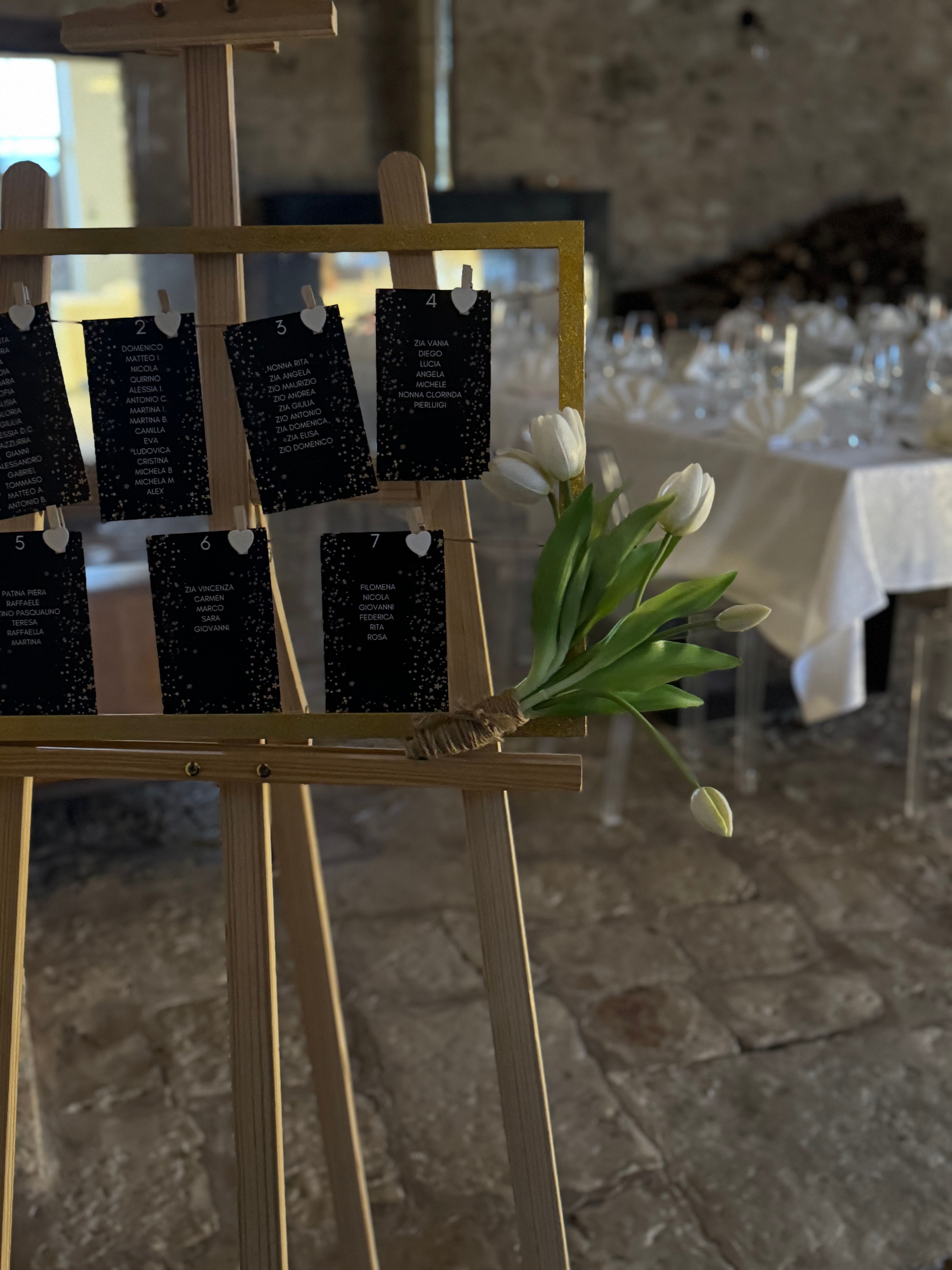 👉 Allestimento 18 Anni Luxury Oro e Bianco con Cerchio Decorato, Luci Calde e Numero 18 Luminoso