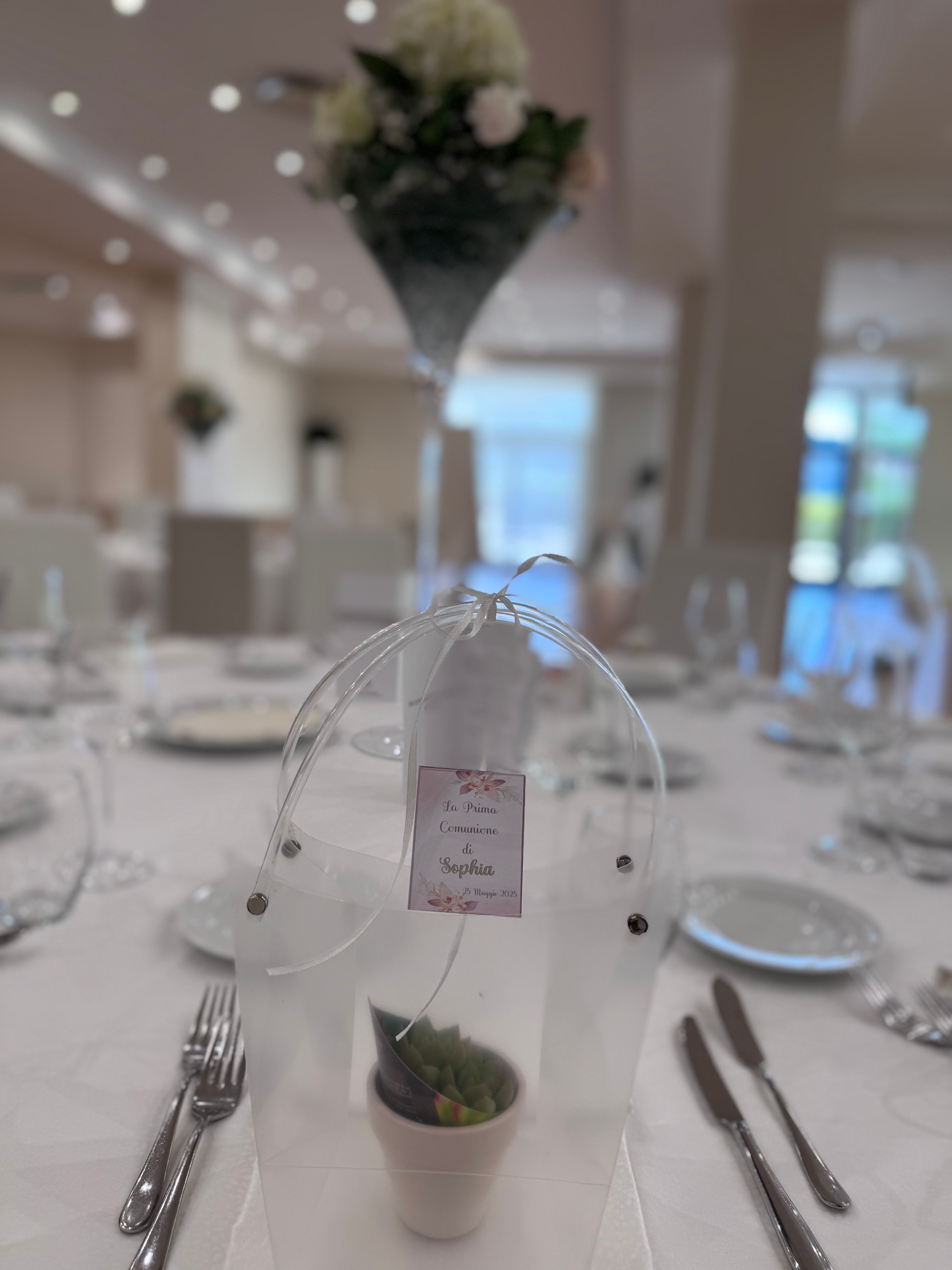 Allestimento Prima Comunione Bimba Rosa Cipria e Oro – Sweet Table Elegante con Arco Balloon e Confettata Luxury