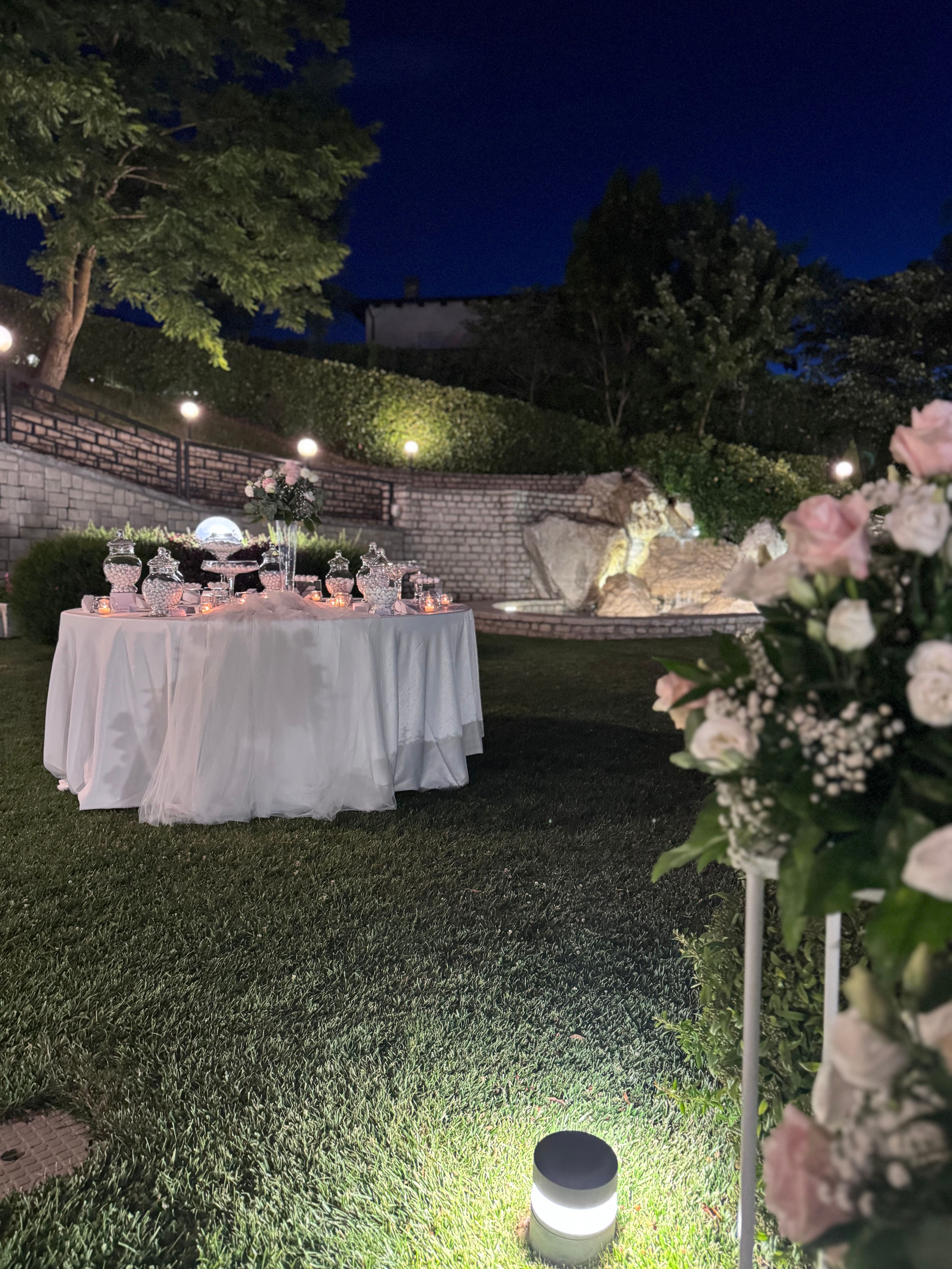 Confettata matrimonio