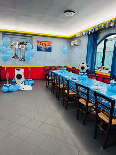 Allestimento Compleanno Tema Calcio Napoli – Balloon Design Azzurro Napoli calcio  Personalizzato con Numero 11