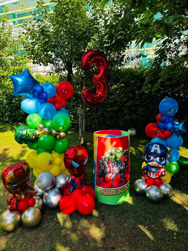 Allestimento Compleanno Tema Avengers – Balloon Art Supereroi con Numero 3 Gigante e Decorazioni Marvel Bambino