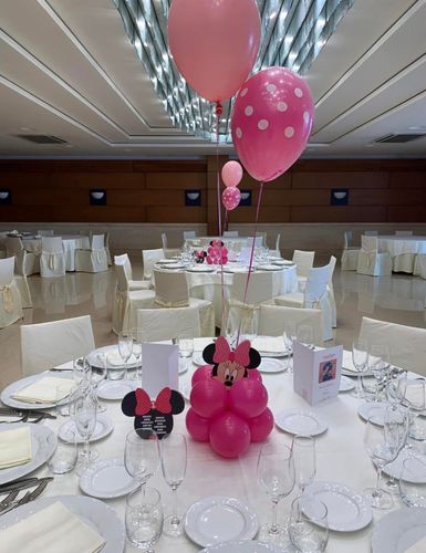 Allestimento Compleanno Bimba 2 Anni Minnie Rosa – Pannello Personalizzato con Palloncini e Numero Gigante