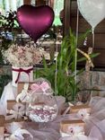 Allestimento Confettata Elegante Battesimo e Matrimonio – Sweet Table Romantico con Fiori Secchi e Palloncini Cuore
